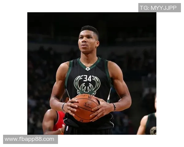 米切尔称赞字母哥为名人堂球员希望他能赢得总冠军戒指